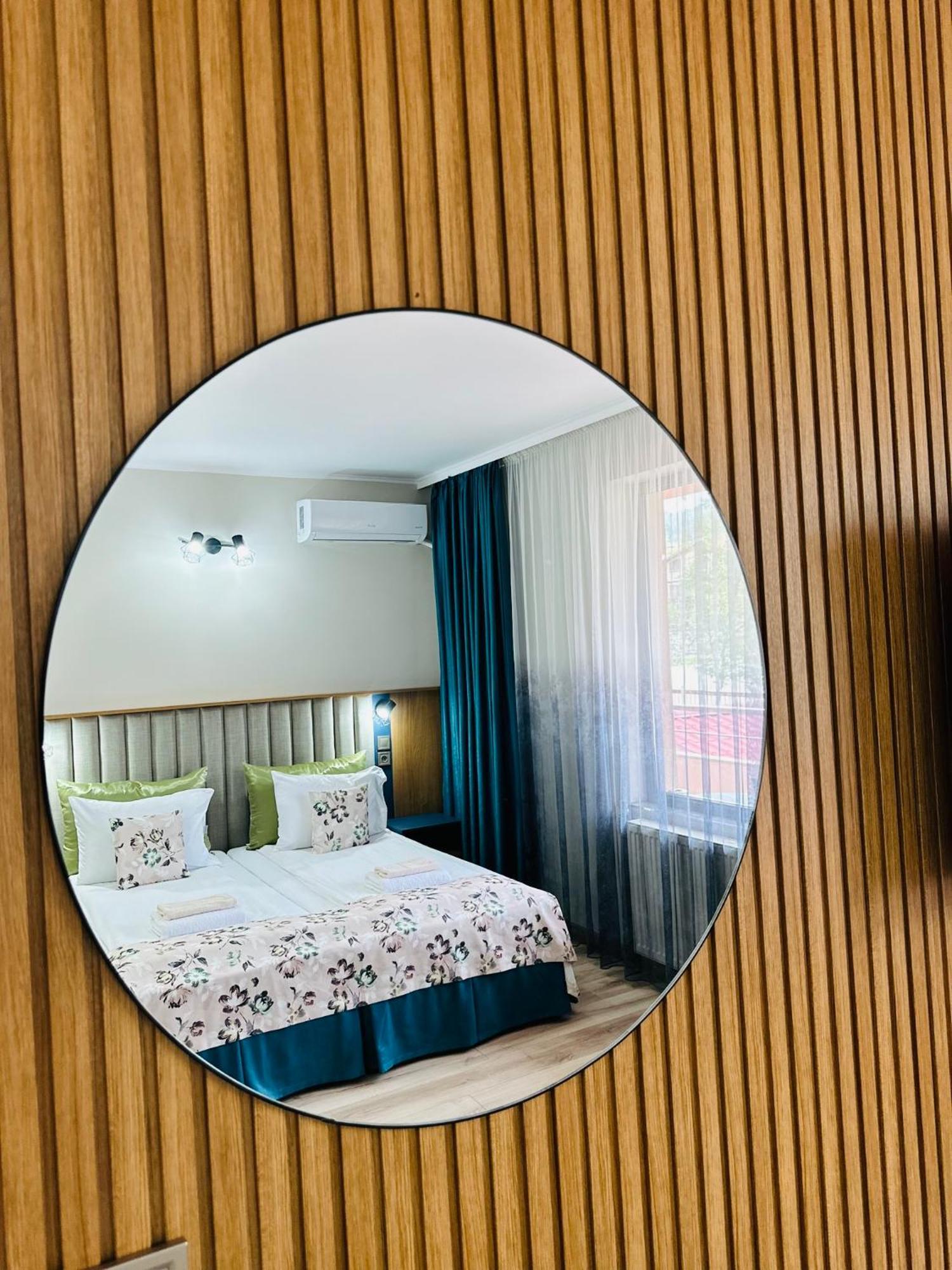 ולינגראד Family Hotel Neliya מראה חיצוני תמונה